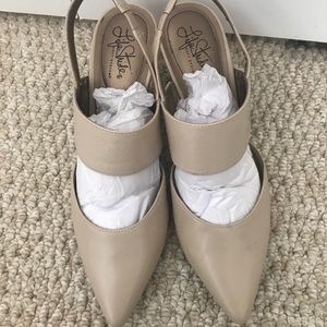 Lifstride Nude Sling Backs